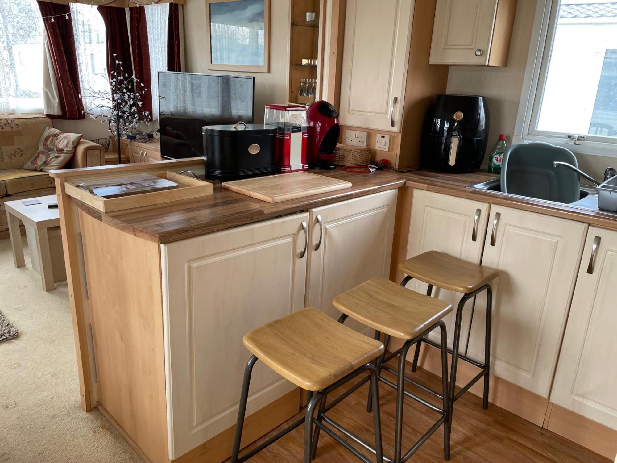 Cozy Camber Caravan 3 Bedroom Retreat With Decking Rye Εξωτερικό φωτογραφία