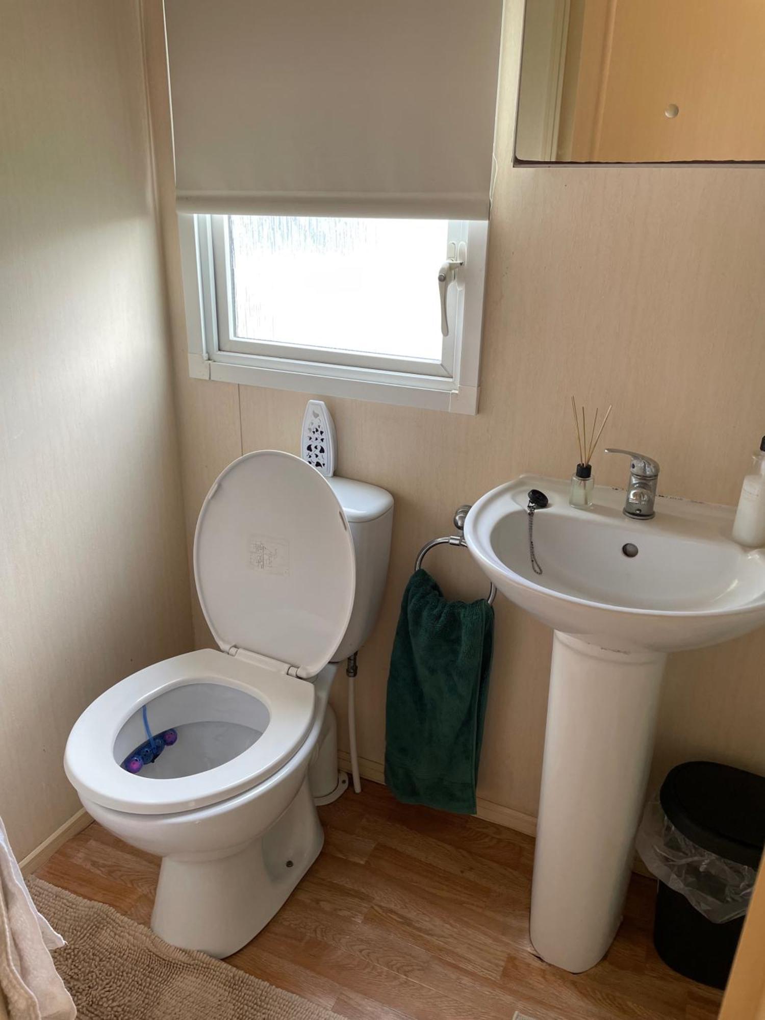 Cozy Camber Caravan 3 Bedroom Retreat With Decking Rye Εξωτερικό φωτογραφία